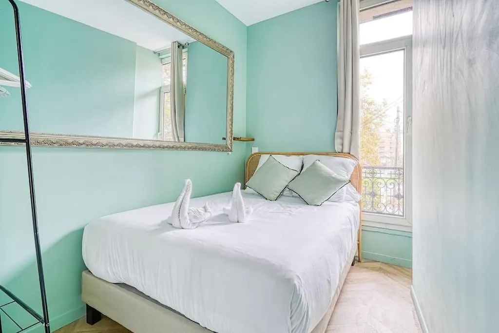 Appartement Proche Parc Monceau #Arcdetriomphe-Ii Paris France