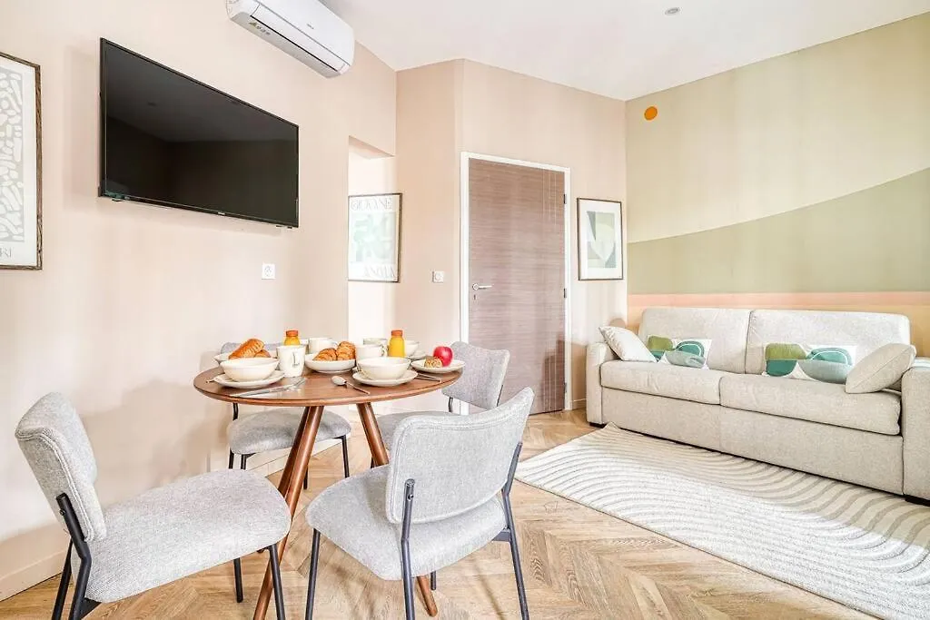 Appartement Proche Parc Monceau #Arcdetriomphe-Ii Paris